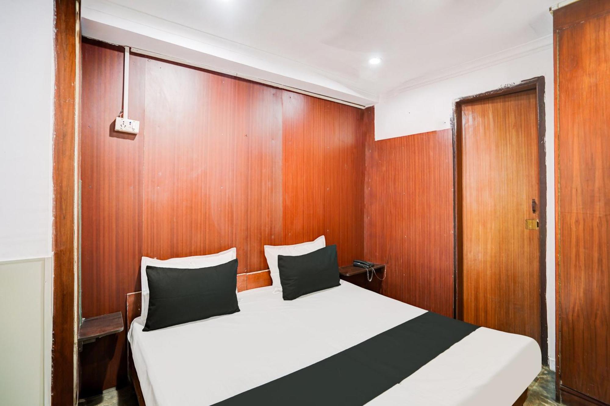 O Saffron-blu 3* New Delhi