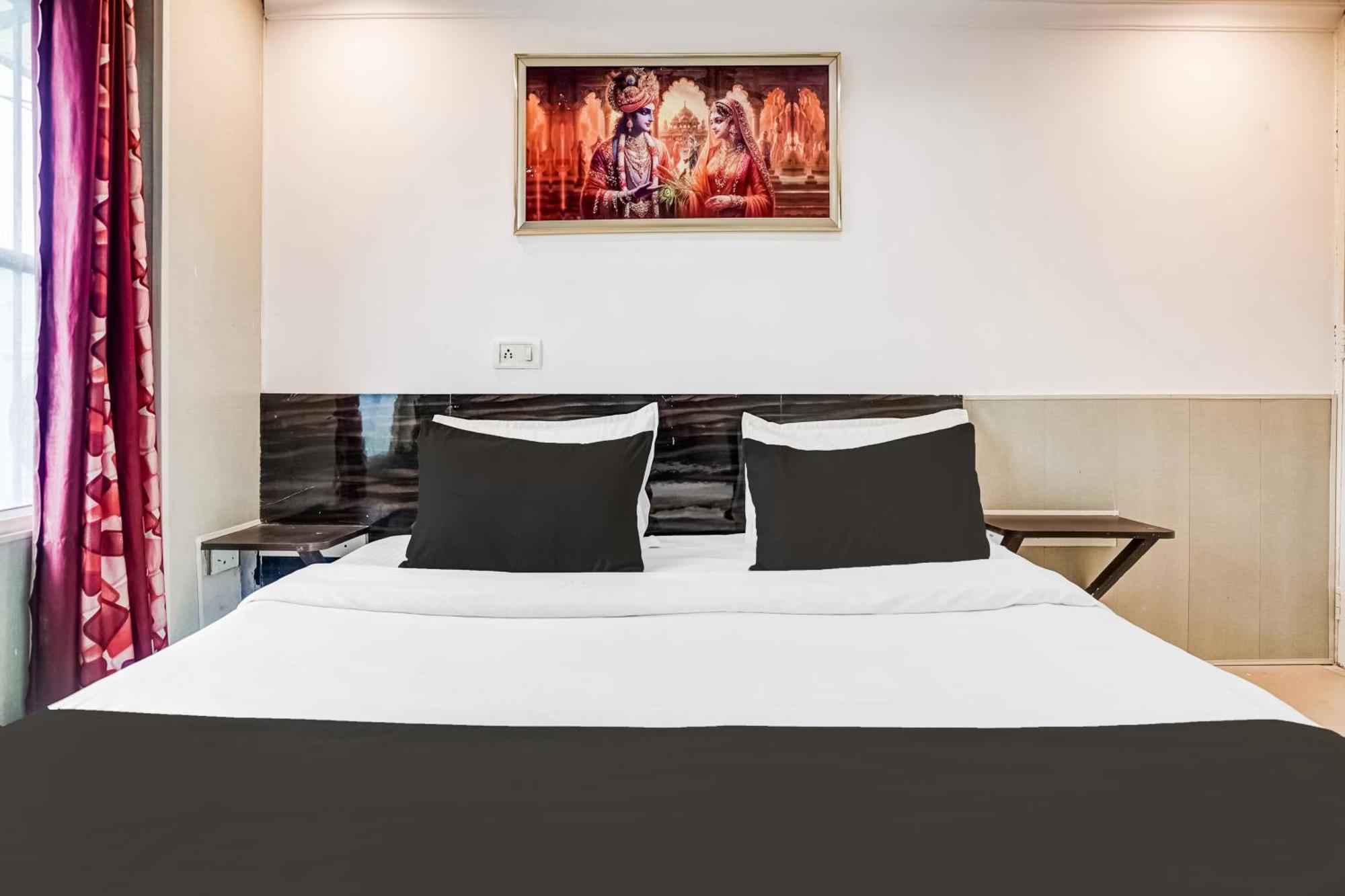 Hotel O Saffron-blu